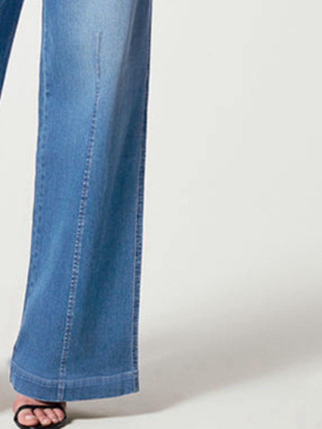 Classic Wide Leg Jeans - ONLINE EXCLUSIVE