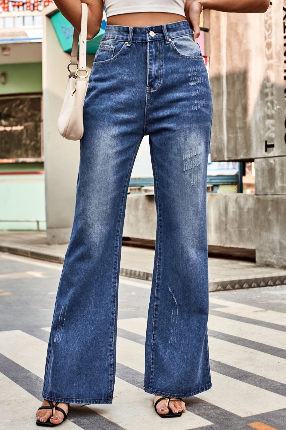 Buttoned Loose Fit Jeans with Pockets - ONLINE EXCLUSIVE