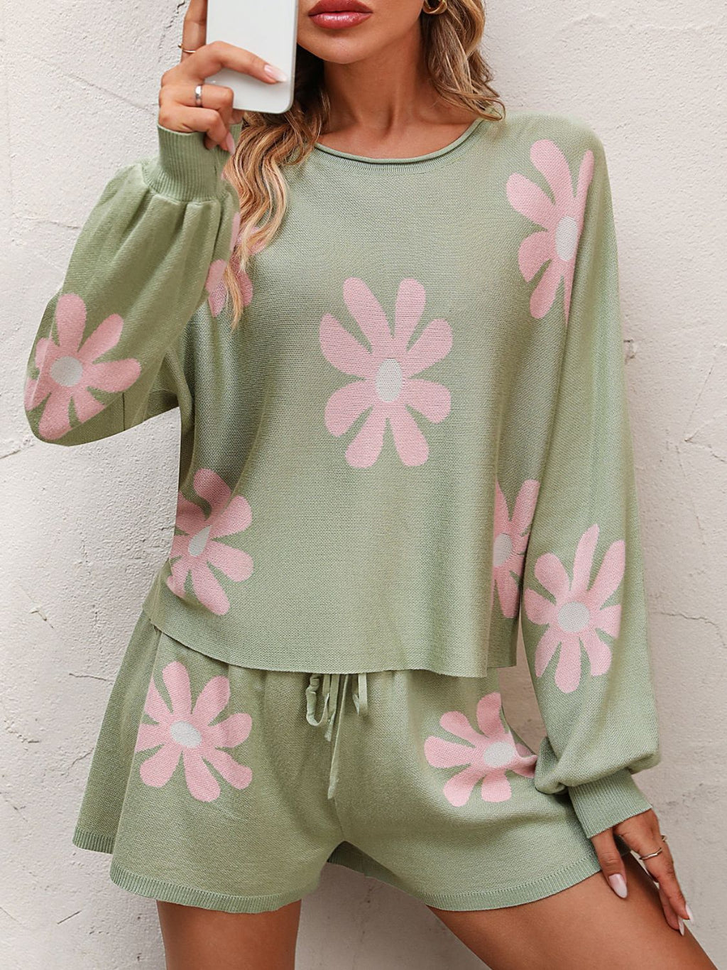 Daisy Sweater Shorts Set - ONLINE EXCLUSIVE